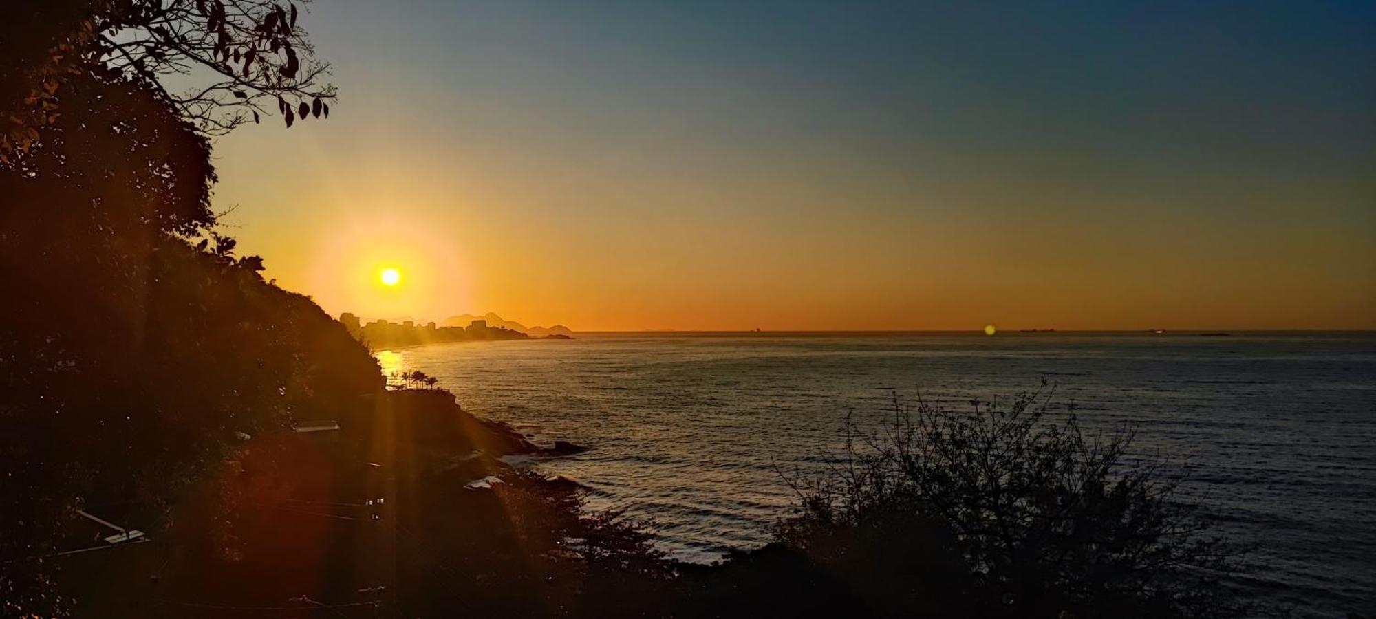 Ocean View House Of Zepp - Good Neighbourhood, 5 Minute Walk To The Beach, Stunning Sunrise Views Rio de Janeiro Zewnętrze zdjęcie